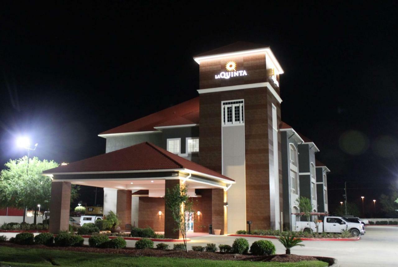 La Quinta By Wyndham Orange Hotel Exterior foto